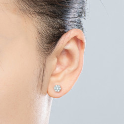 Flower 925 Sterling Silver 3mm 0.1 CT Moissanite cluster Stud Earrings
