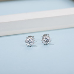Snow flake 0.5ct Moissanite 18K Gold Plated 925 Silver Stud Earrings