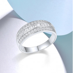 White Cubic Zirconia Classic Tapper Band Simple Fine Jewelry